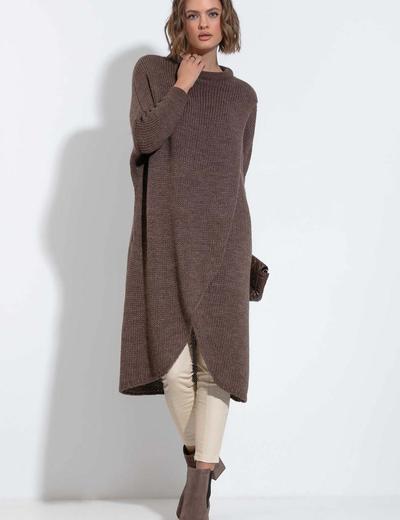 Długi sweter dzianinowy z rozcięciem - brązowy