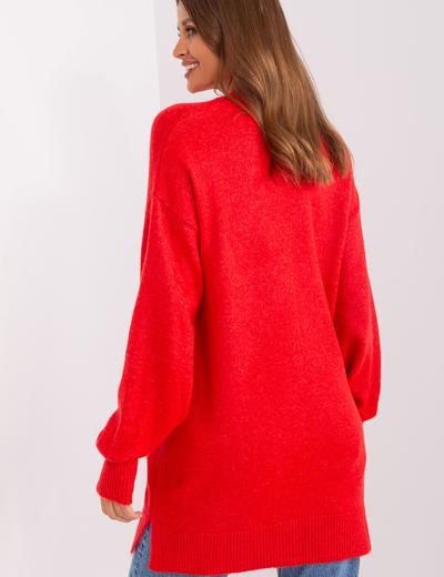 Czerwony sweter oversize z okrągłym dekoltem