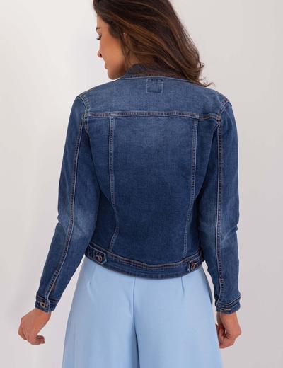 Ciemnoniebieska kurtka jeansowa damska z zapięciem na guziki