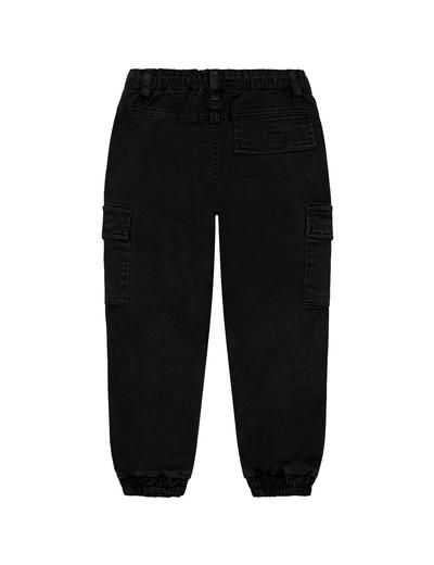 Czarne spodnie chłopięce typu bojówki
