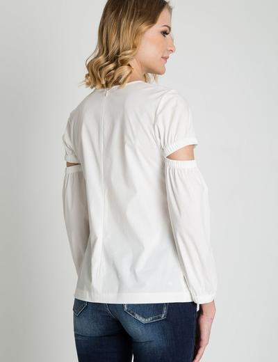 Bluzka damska biała - długi rękaw z ozdobnymi rozcięciami