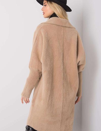 Beżowy płaszcz alpaka z kieszeniami rozmiar S/M