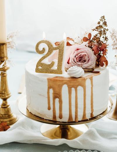 Świeczka urodzinowa liczba 21 w kolorze złotym brokatowym