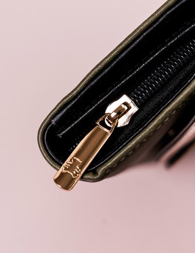 Duży portfel damski z kopertową klapą - LuluCastagnette