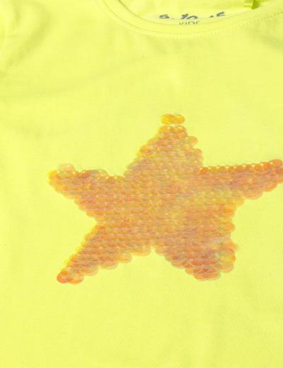 Dzianinowy t-shirt z cekinową gwiazdką - 5.10.15.
