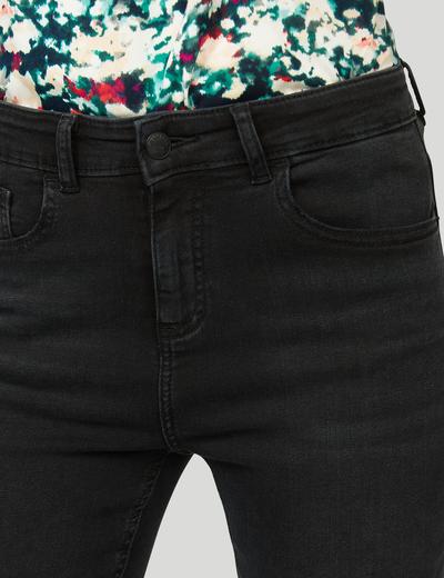 Jeansowe spodnie damskie o kroju slim fit - szare