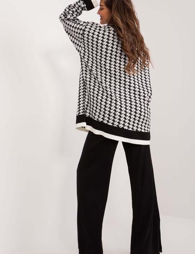 Elegancki sweter rozpinany biało-czarny