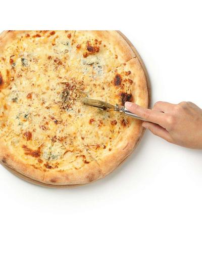 Stalowy nóż do krojenia pizzy