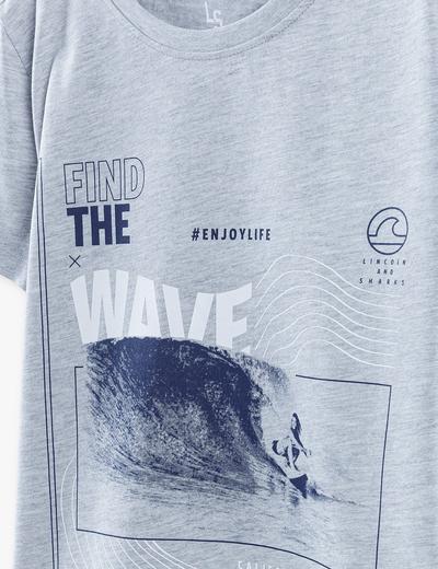 T-shirt chłopięcy szary z nadrukiem Wave