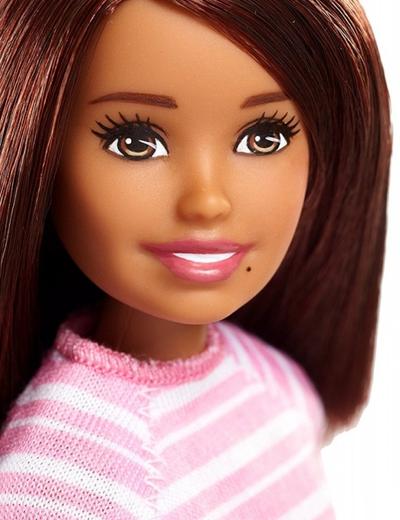 Barbie Opiekunka dziecięca zestaw FHY92