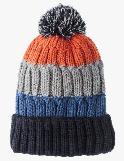 Kolorowa zimowa czapka dla chłopca