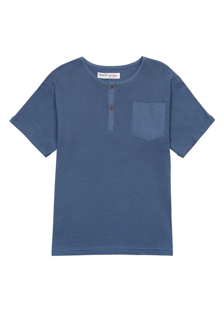 Niebieska koszulka chłopięca z krótkim rękawem i kieszonką