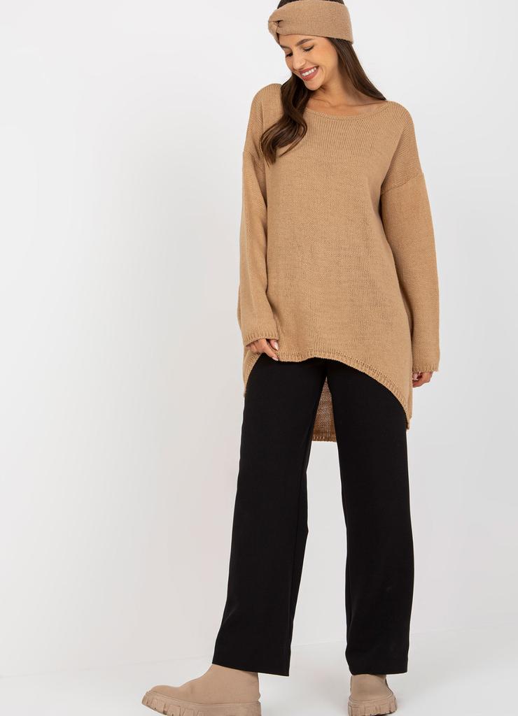 Camelowy sweter oversize z dłuższym tyłem OCH BELLA