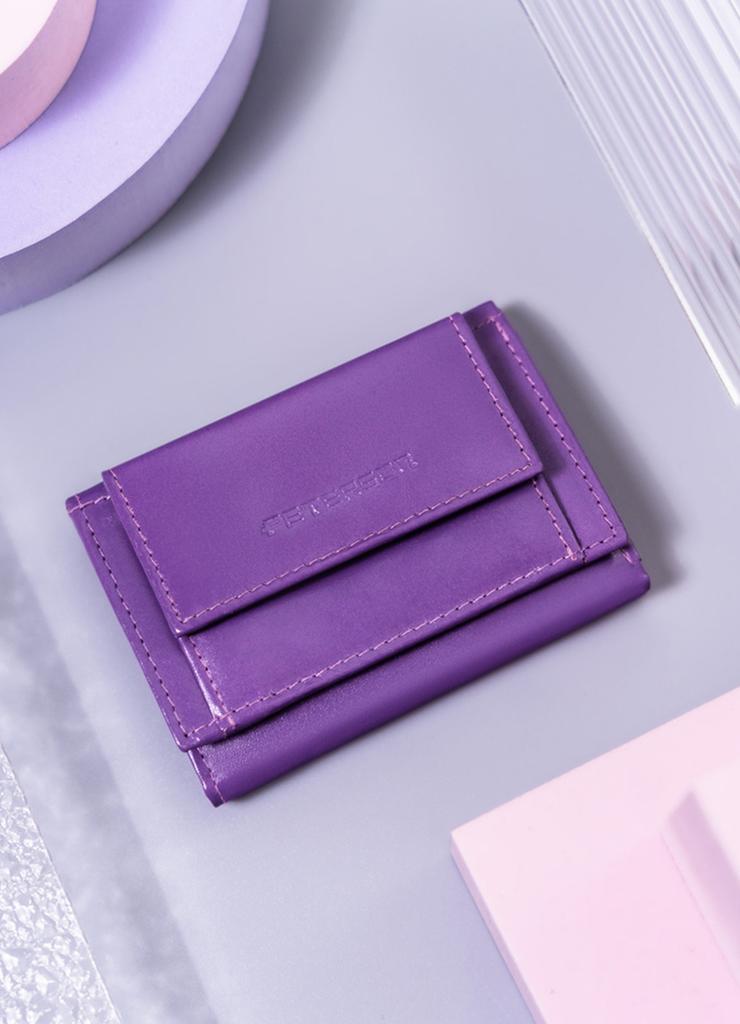 Mały, skórzany portfel damski z systemem RFID Protect Peterson- jasnofioletowy