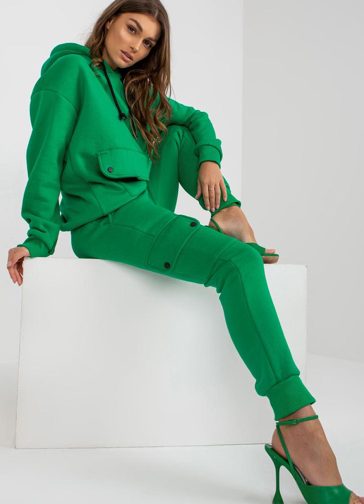 Zielony damski komplet dresowy z bluzą oversize