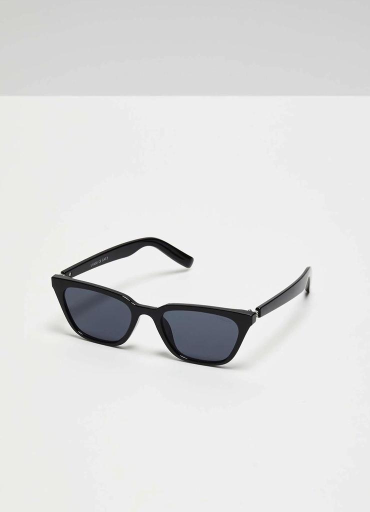 Okulary przeciwsłoneczne o kocim kształcie czarne