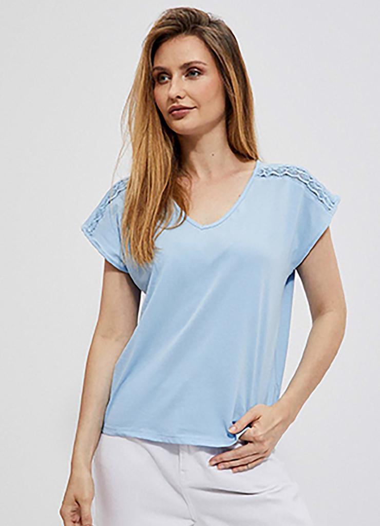 T-shirt damski ze zdobieniem błękitny