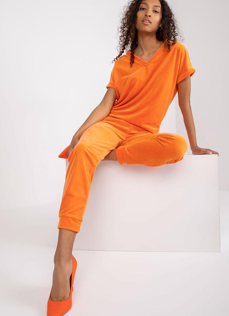 Komplet dla kobiet - T-shirt i spodnie dresowe - pomarańczowy