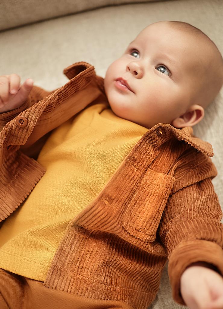 Sztruksowa cienka kurtka dla niemowlaka
