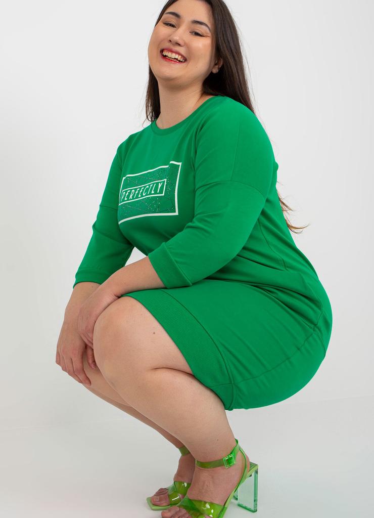 Zielona bawełniana sukienka plus size z napisem